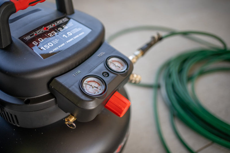 Portable 6-Gallon Air Compressor